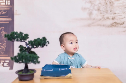 东阳怀孕为啥肚子会长毛